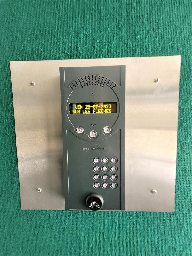 샹티이 Nid Douillet Plein De Charme Avec Parking Gratuit 아파트 외부 사진